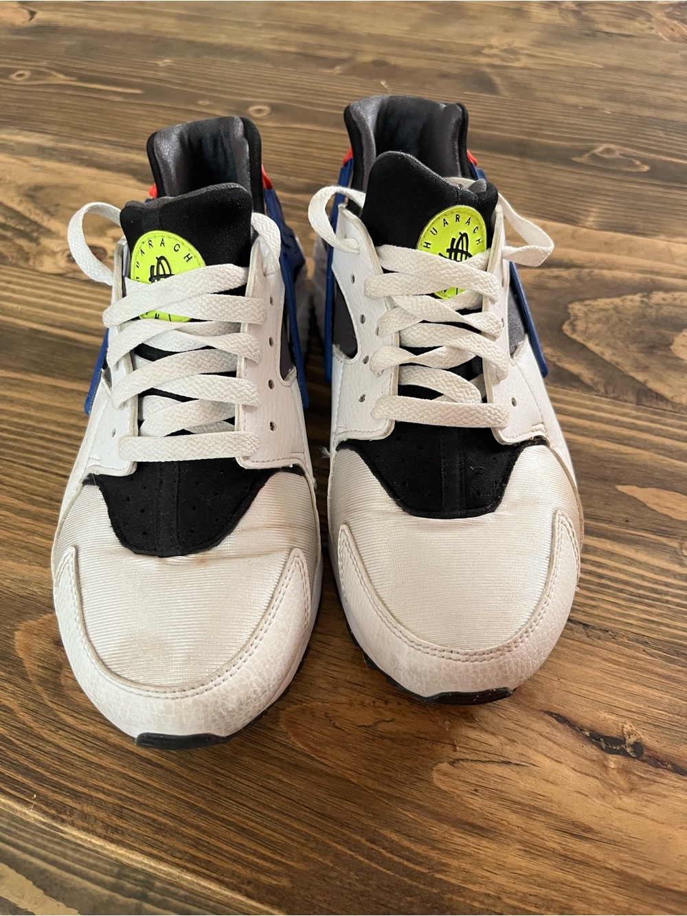 Nike White Black Blue Sneakers with Neon Yellow Accent